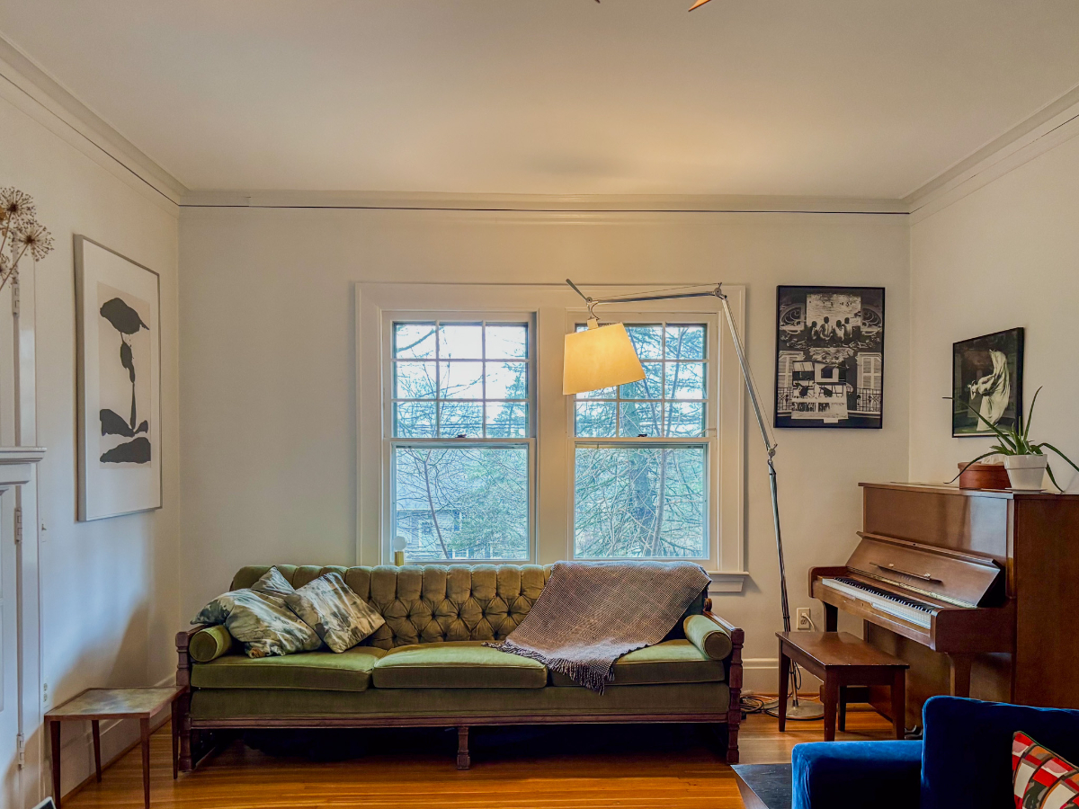 Beautiful Hillside Home--7 minutes from Strong Memorial - Photo 6