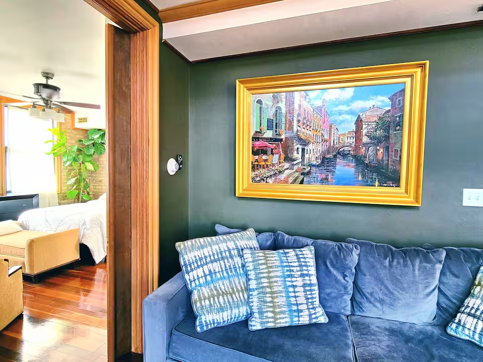 3BR/2.5BA Beautiful City Skyline Chicago - Photo 3