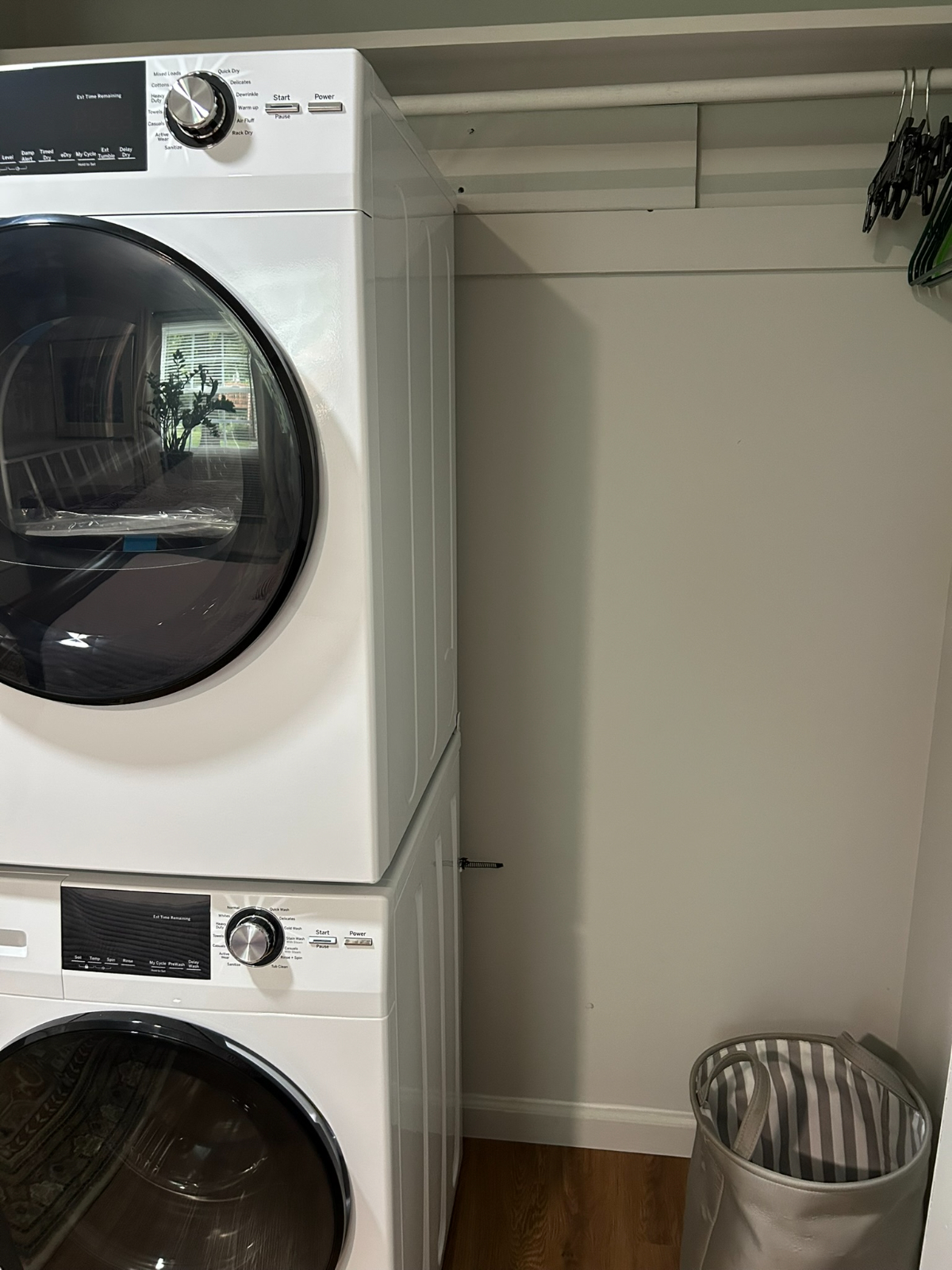 Newly Renovated 2 bedroom  apartment in Red Hook - Photo 11