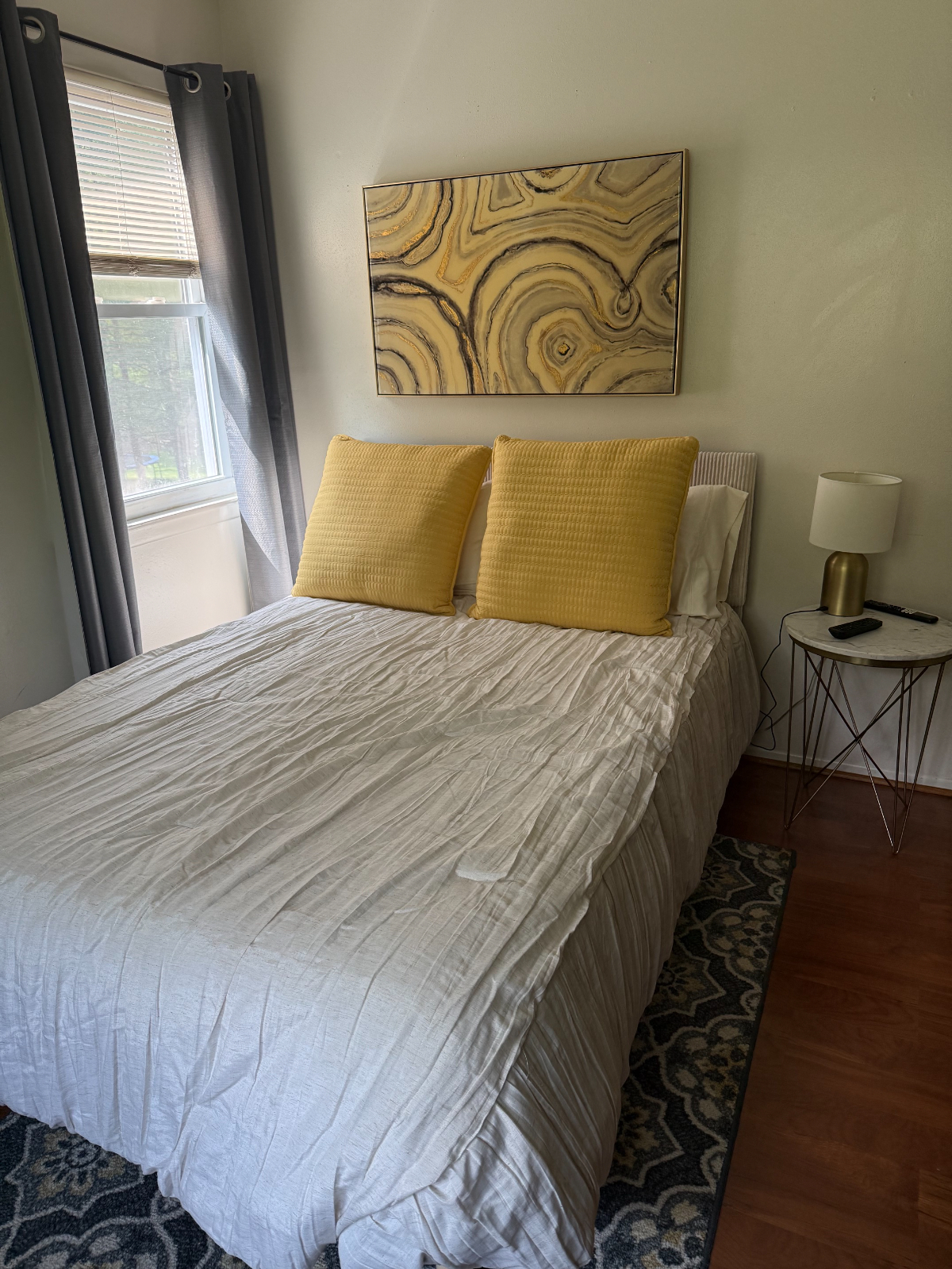 Private Furnished Room & Private Bath - Available September 27, 2026 / 5 Min to Good Samaritan Hospi - Photo 4