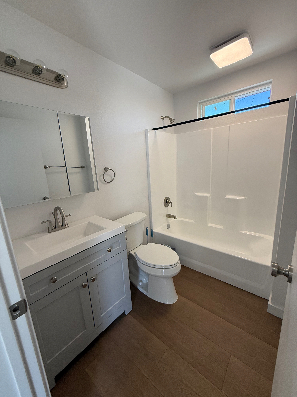 2026 Contemporary California 2BR Retreat Near Downey, Bellflower & OC - Photo 6