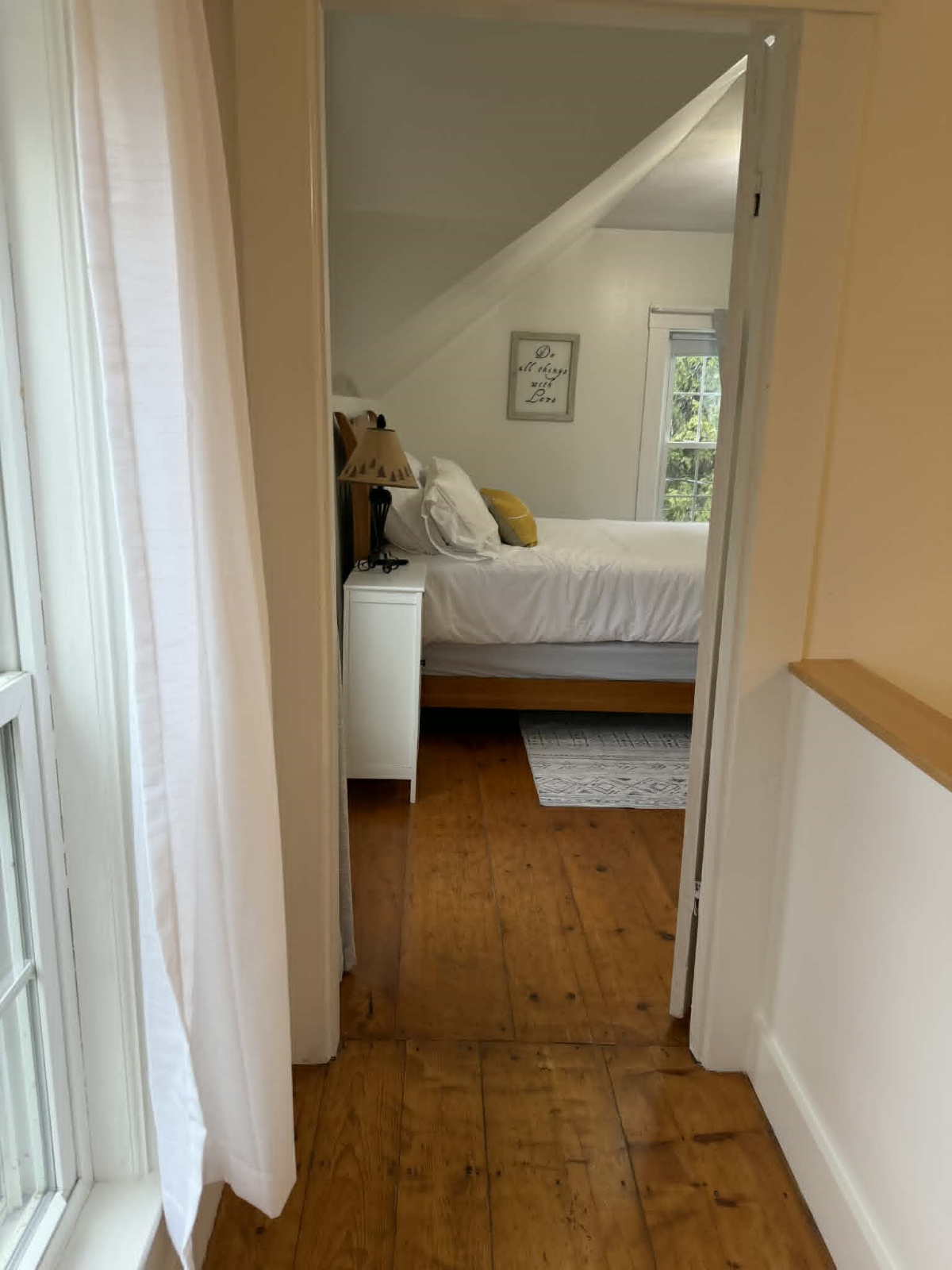 2 BEDROOM PRIVATE APARTRMENT/EVERYTHING INCLUDED - Photo 3