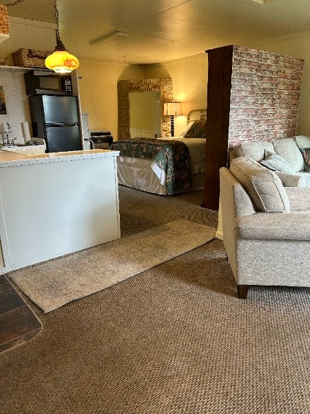 Welcome to The Loft - Photo 4