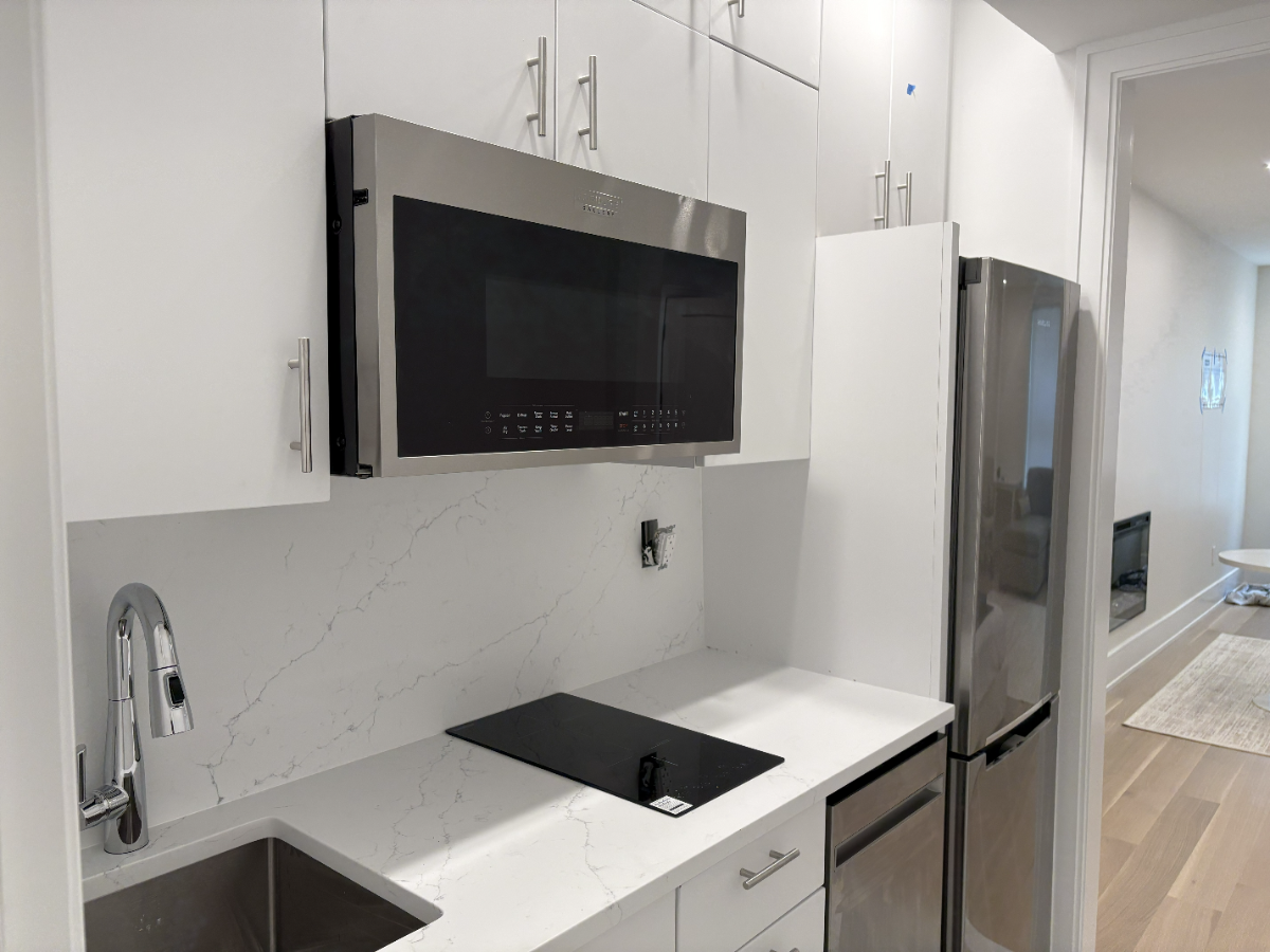 Newly Renovated and Furnished Upper West Side Studio. Ideal for Corporate & Visiting Professionals - Photo 2