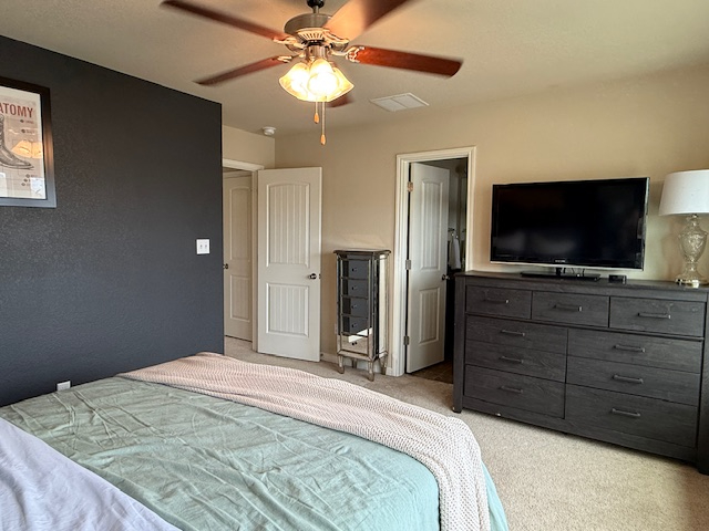 Comfortable and Quiet Near Tesla - Photo 4