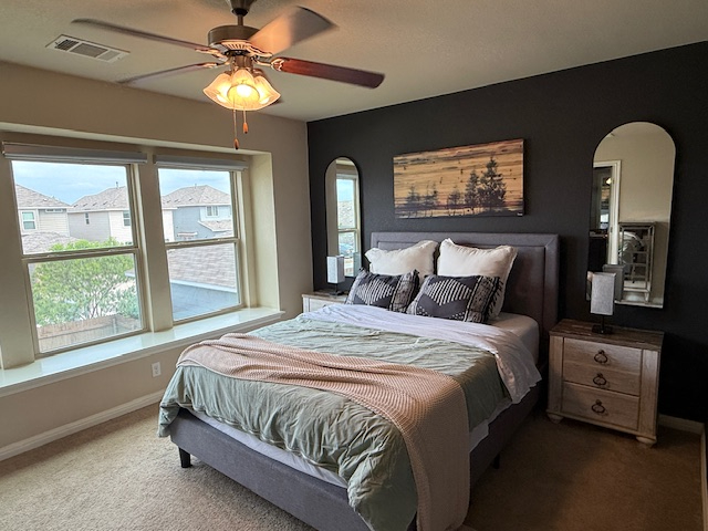 Comfortable and Quiet Near Tesla - Photo 3