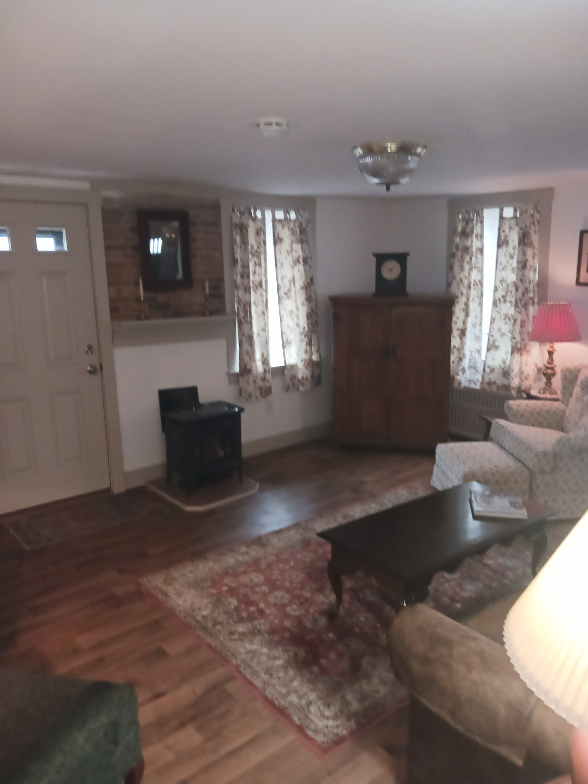 2 bedroom, ground floor full kitchen fully furnished - Photo 2