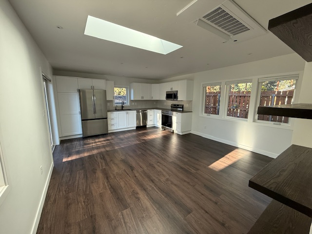 Charming 2-Bedroom Retreat with Fenced Backyard and Modern Open Layout -- Quiet & Private Home - Photo 6