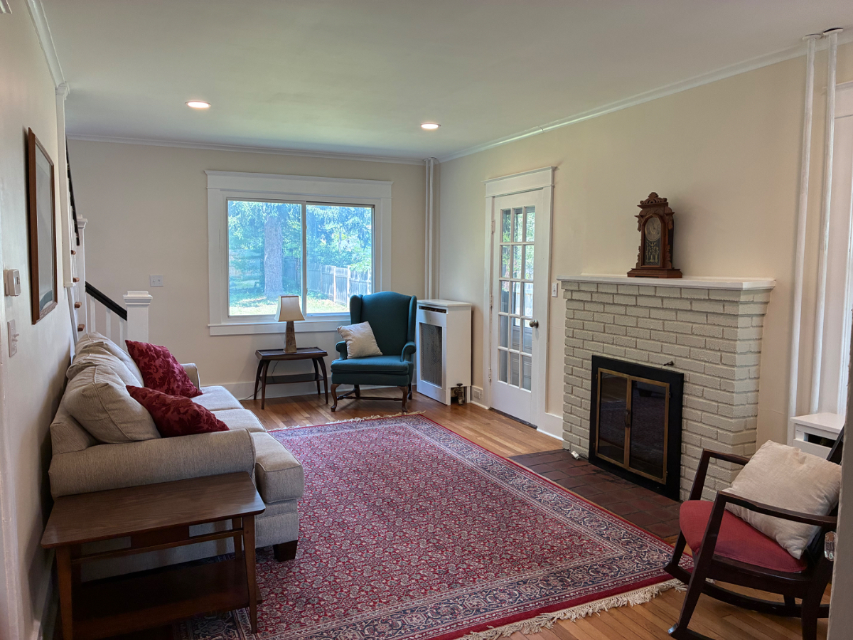 Lovely home in a fantastic neighborhood - Photo 7