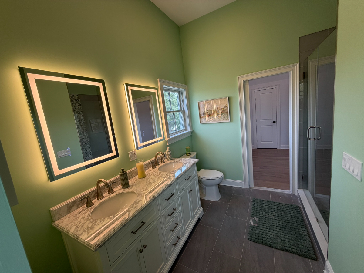 2 Bed, 2 Bath, King/Queen, Entire House, Pet Friendly, Water Views - Photo 10
