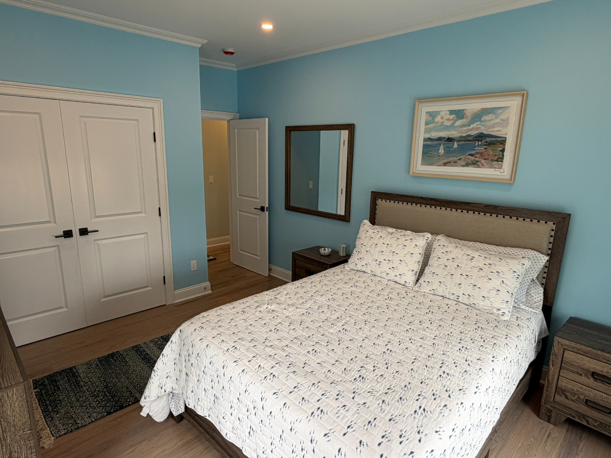 2 Bed, 2 Bath, King/Queen, Entire House, Pet Friendly, Water Views - Photo 12