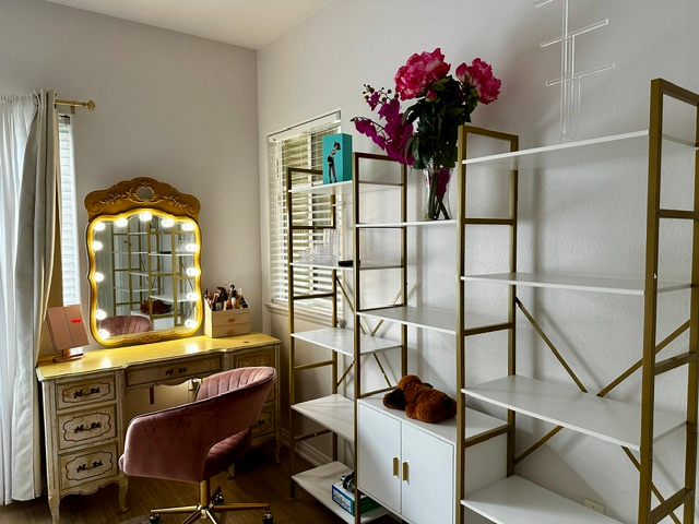 Fully Furnished Luxury 1BR Apartment - Photo 6