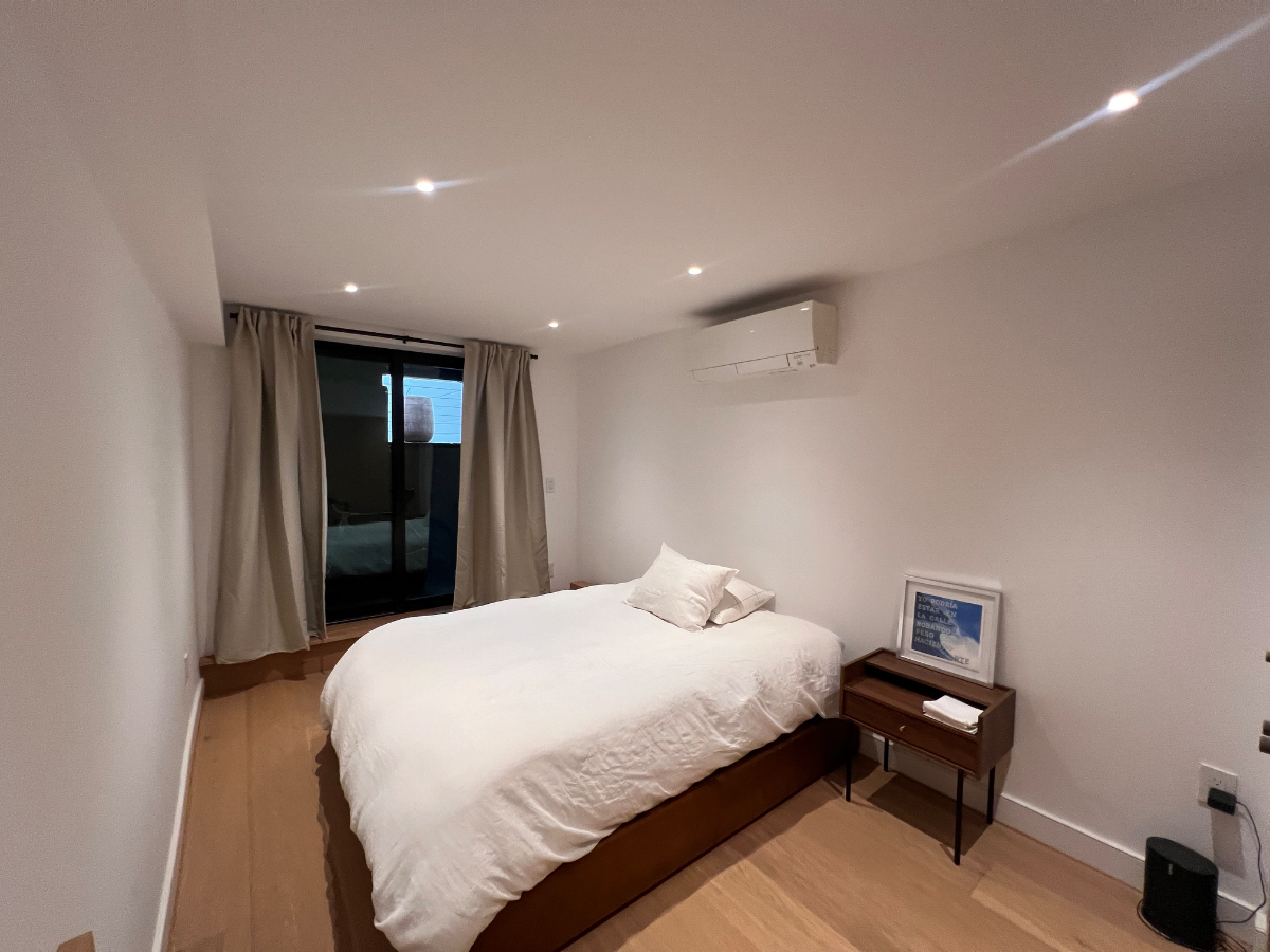 Cozy 2bd/1b in Williamsburg treelined quiet street - Photo 2