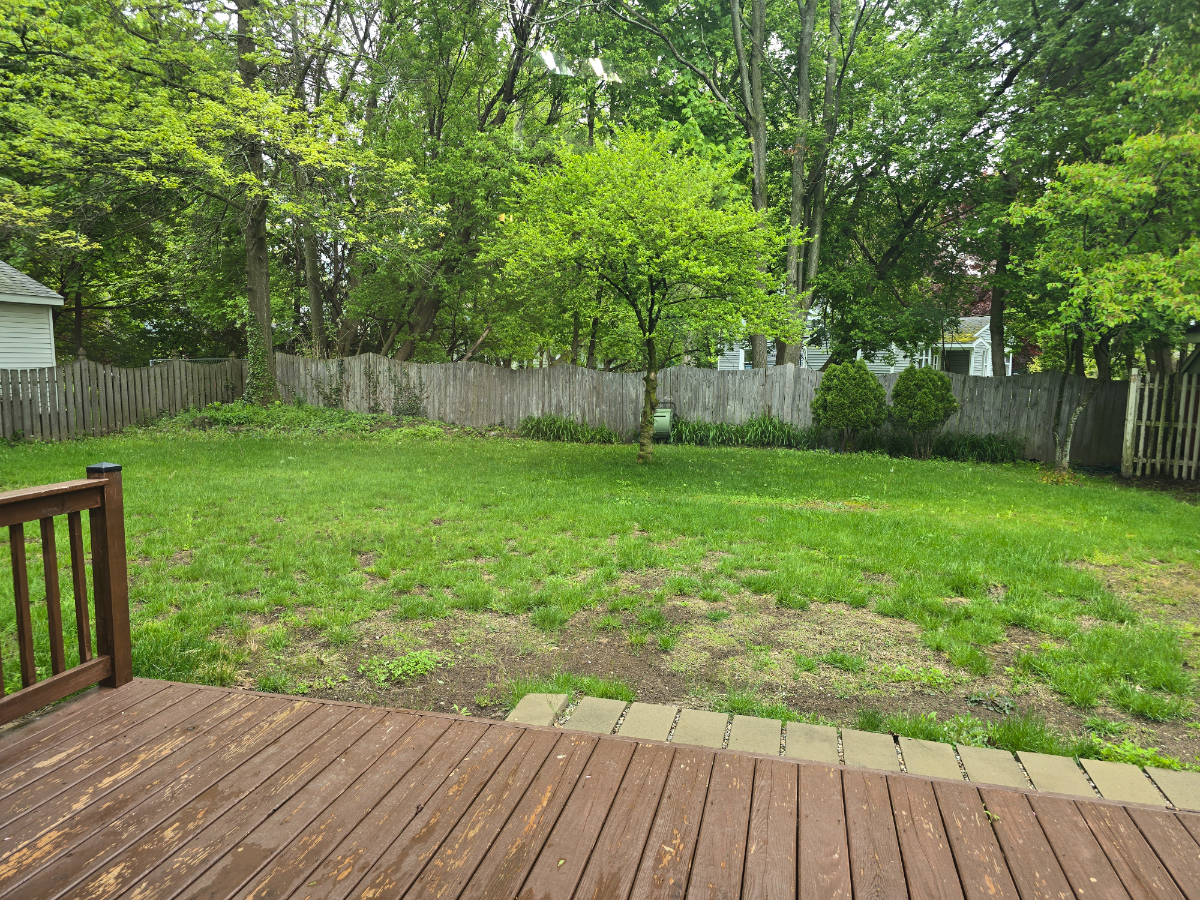 Great location close to hospitals - Photo 10