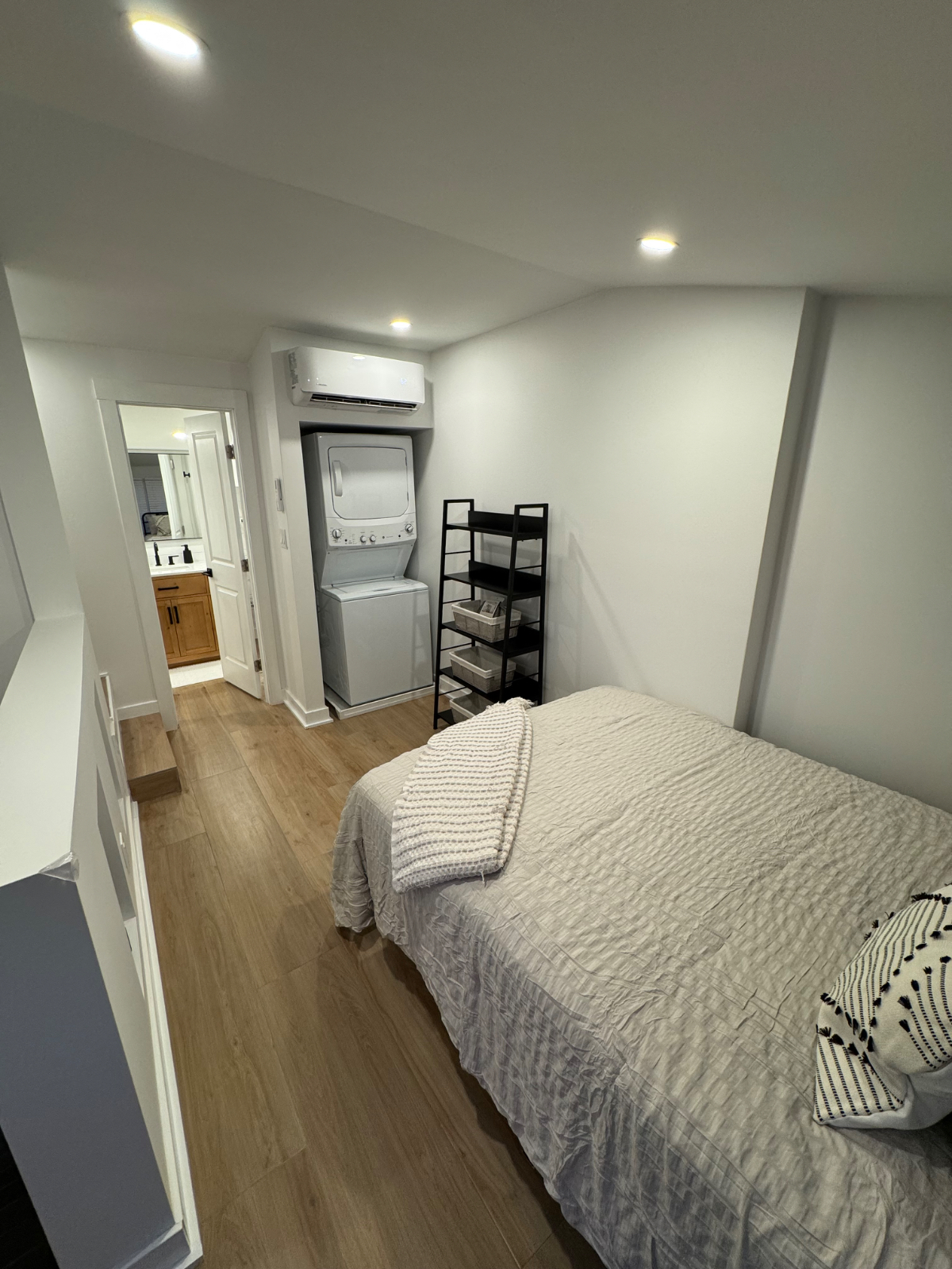 Brand New Modern 2-Story Apartment w/ Nissequogue River Views - Photo 12
