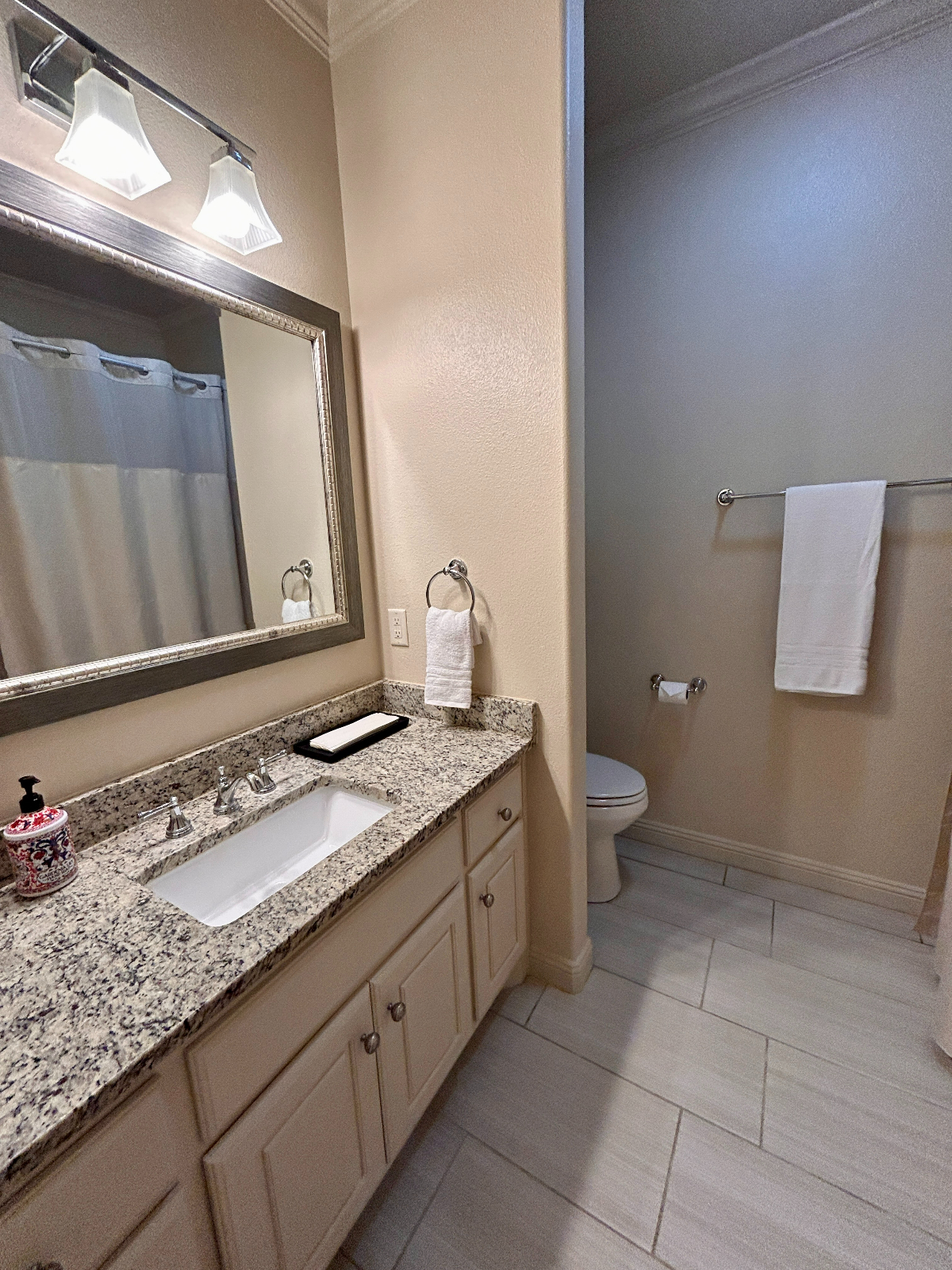 Foxridge Retreat - South Lubbock - Photo 10