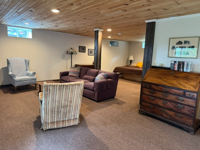 The Orchard House - Quiet Woodland Retreat Near Trails, River Access & Skiing with Utilities Include - Photo 12