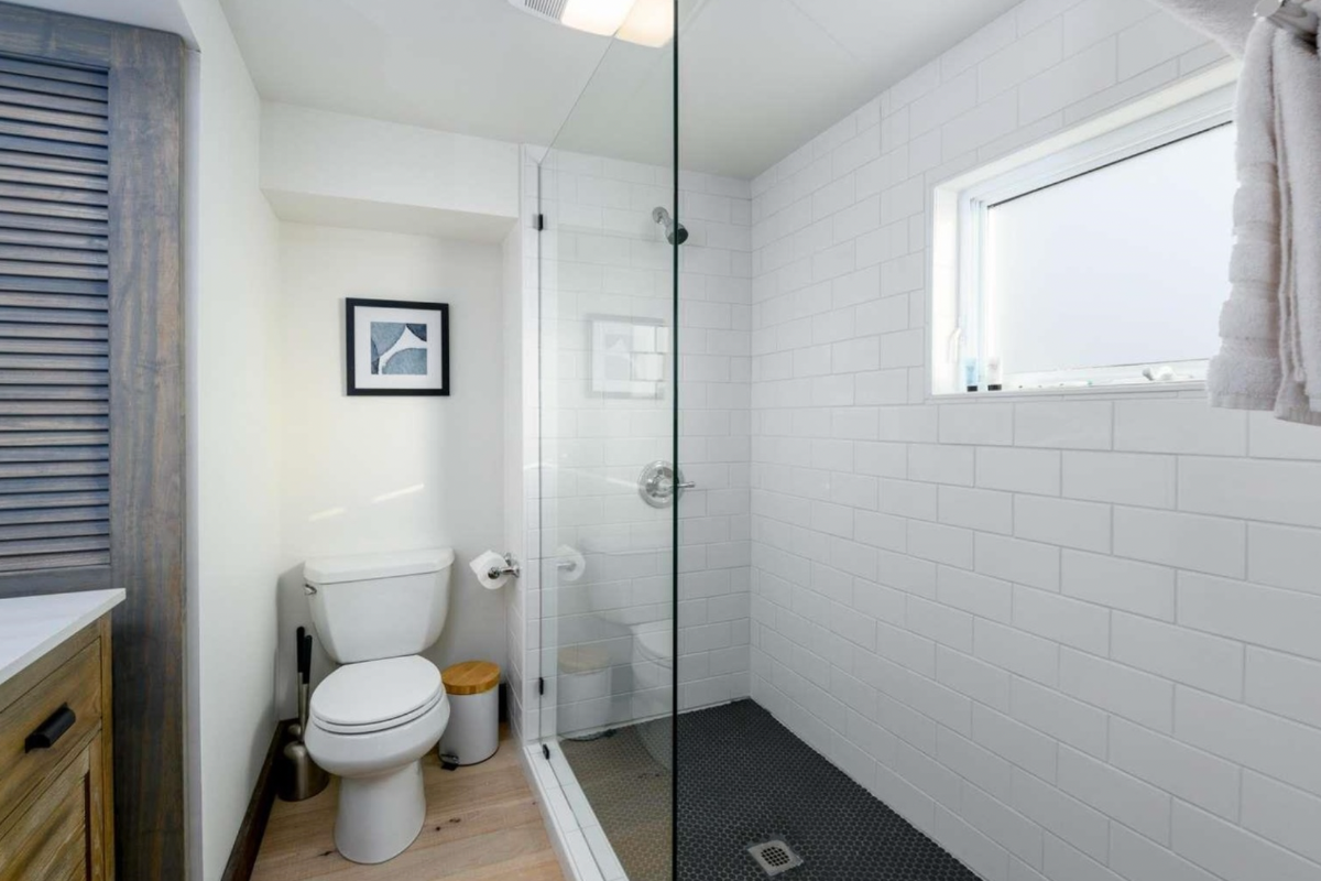 Modern Furnished Home Near Stowe Utilities Included - Photo 6
