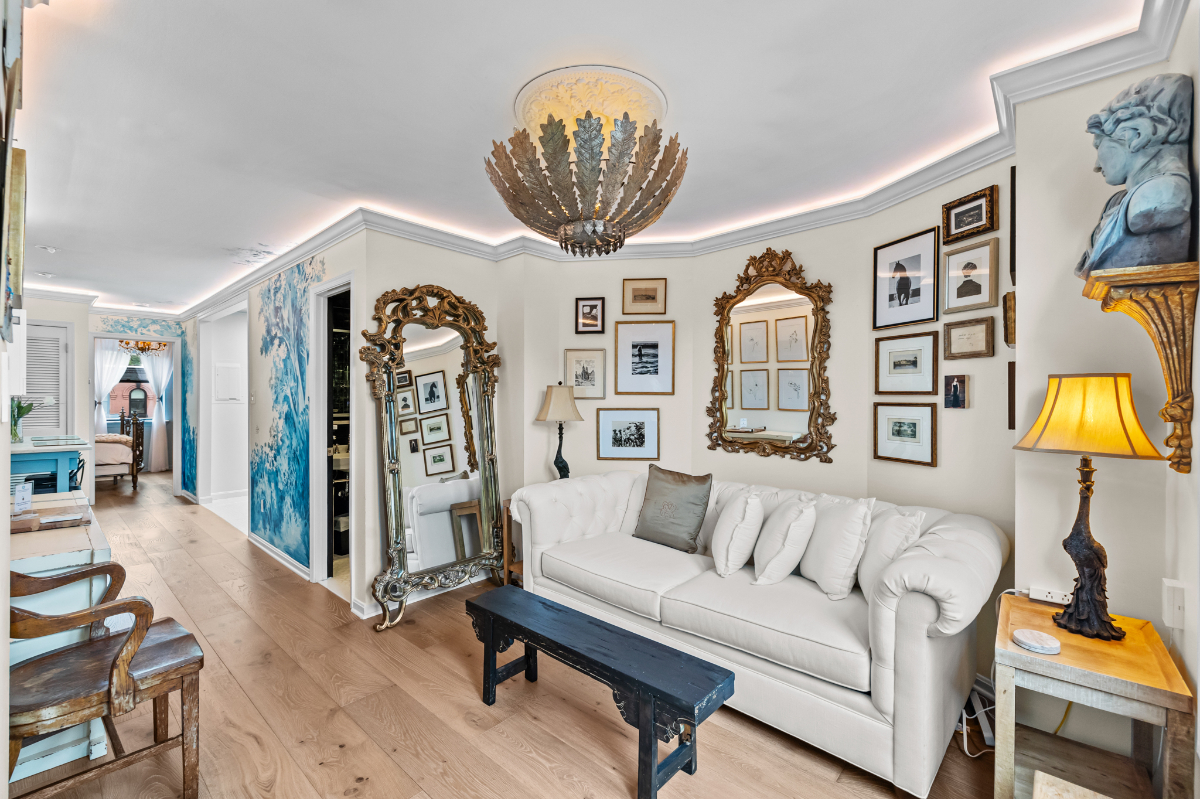Inviting 1BR Downtown U St Artist's Penthouse with Private Roof Deck & Parking - Photo 5