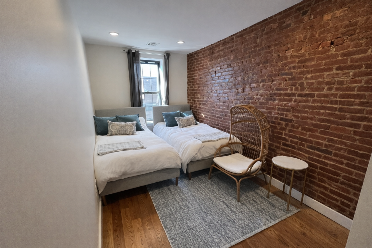 Sunny Stylish 3BR in Crown Heights Near Transit - Photo 6
