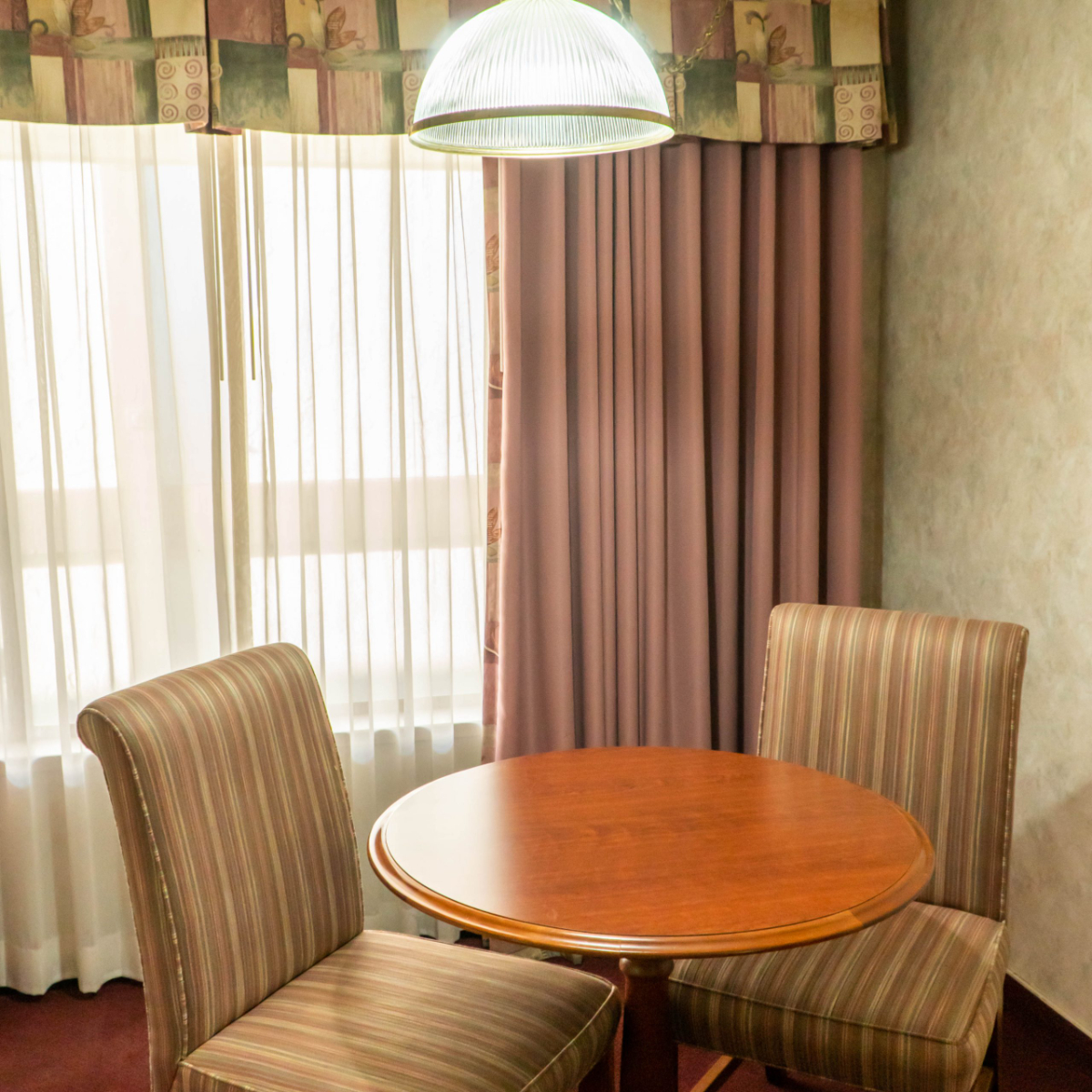 Standard King Room - Photo 4