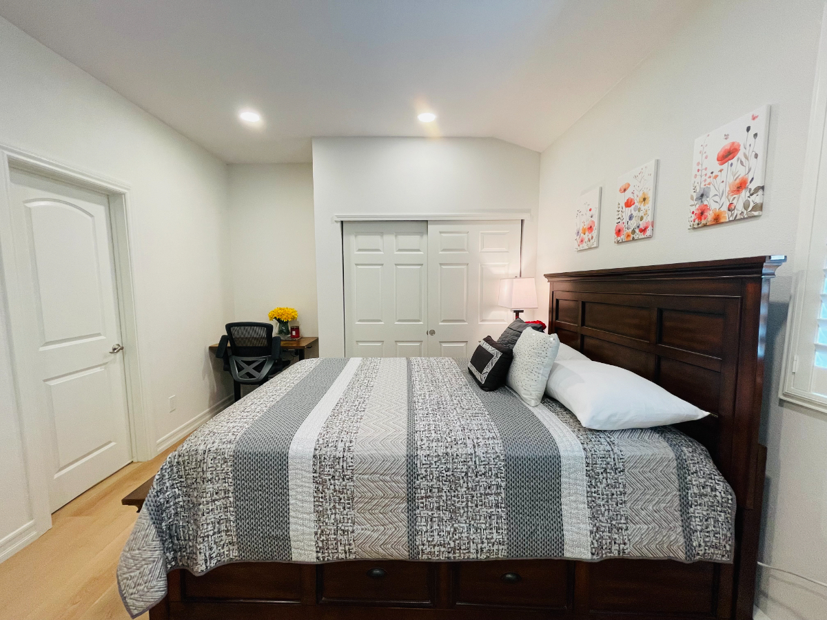 Gorgeous Brand-New Studio, Fully Furnished - Photo 6