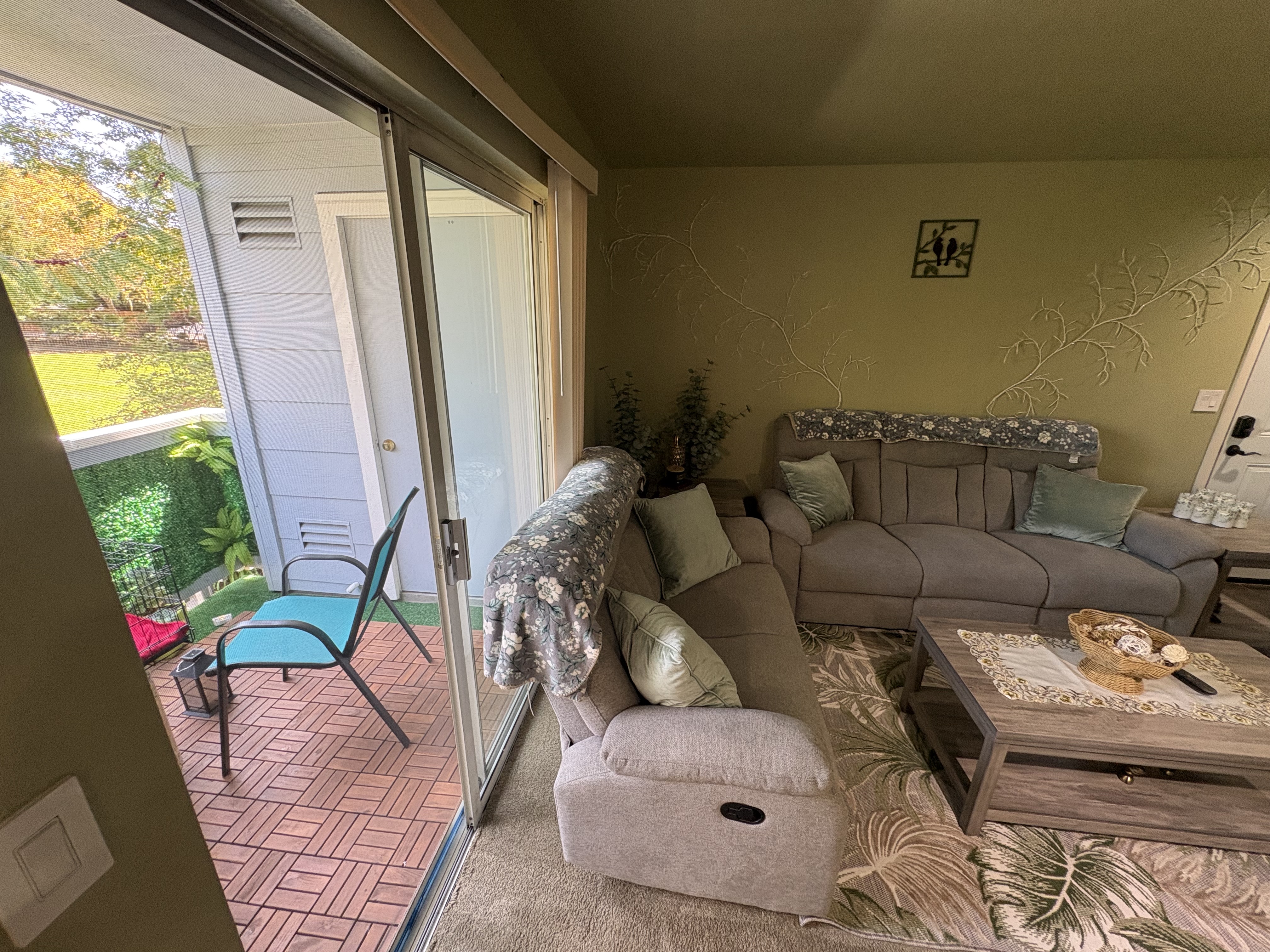 Furnished 1BR 1BA w/ private Balcony, Entire Condo - Photo 5