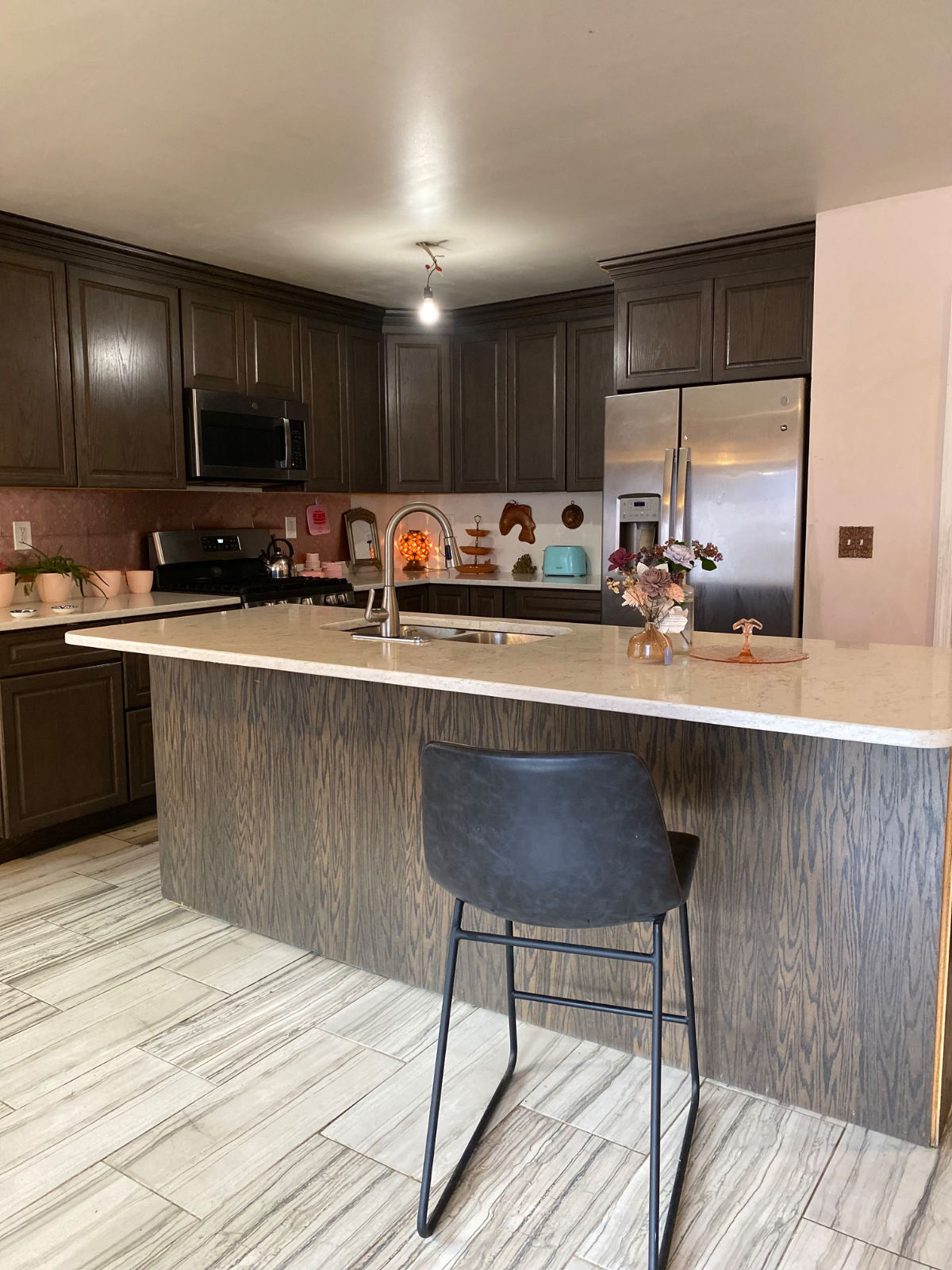 Beautiful Spacious Apartment Large Private Deck Fully Furnished Lovely Downtown Troy Neighborhood - Photo 4