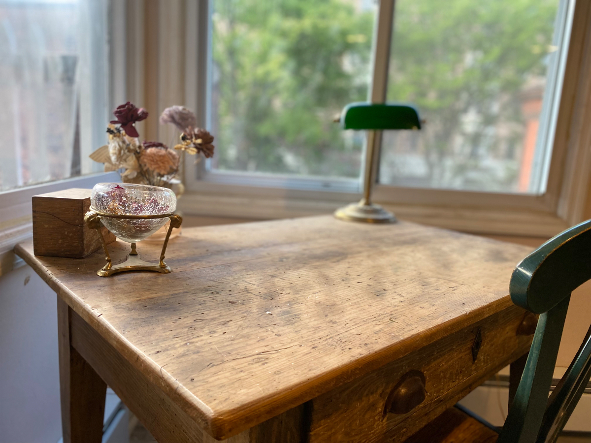 Beautiful Spacious Apartment Large Private Deck Fully Furnished Lovely Downtown Troy Neighborhood - Photo 5
