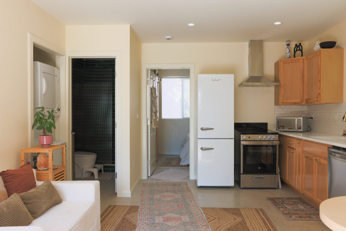 Sweet Cottage in Mid-City - Photo 6