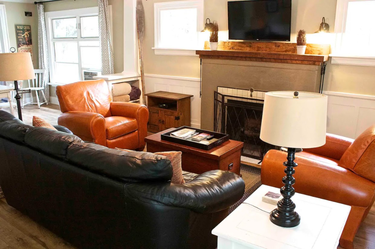 Charming Downtown Bend Bungalow - Photo 4