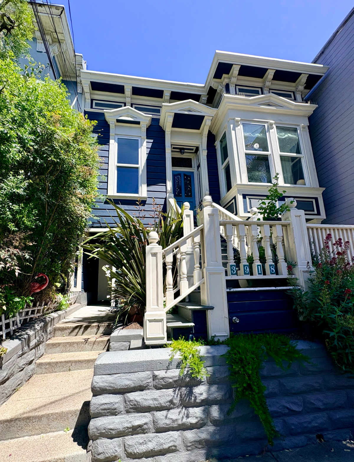 Charming Edwardian in the Heart of Noe Valley - Photo 3
