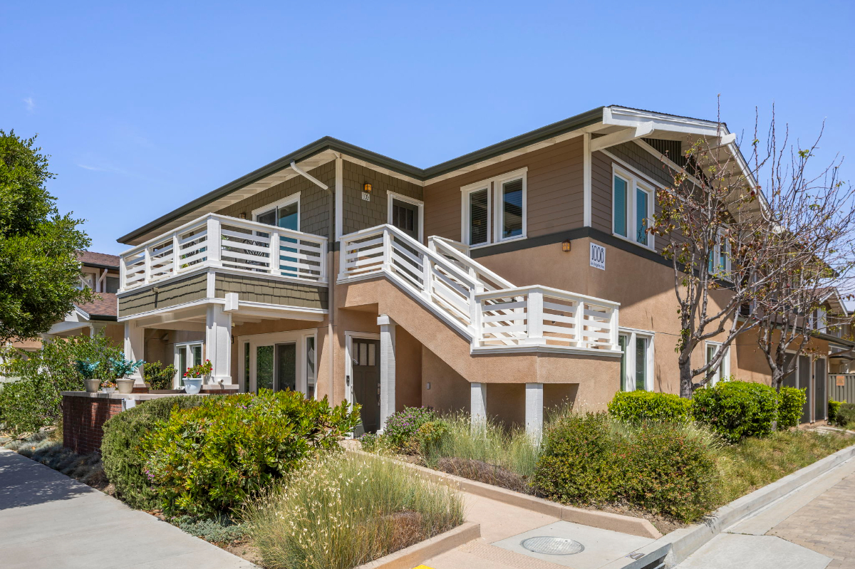 Modern Coastal Retreat Near Ventura Beaches & Hospitals - Photo 2