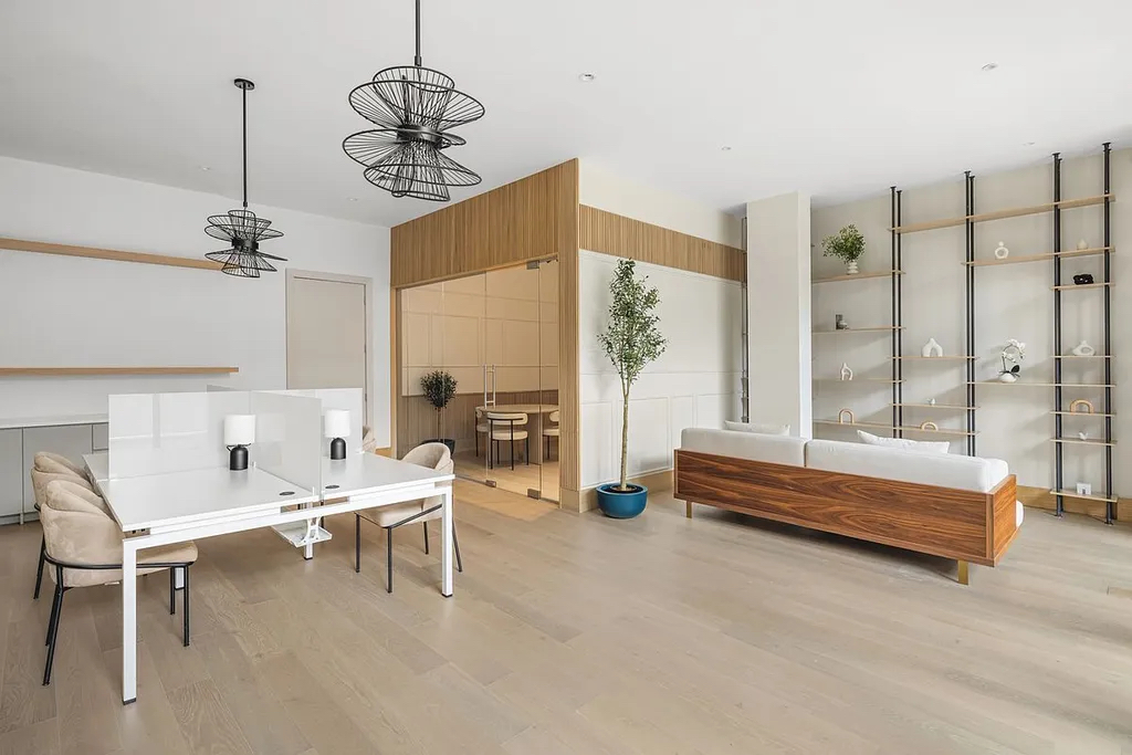Turnkey Furnished Brooklyn Retreat in Clinton Hill at Four Fifty Grand - Photo 1