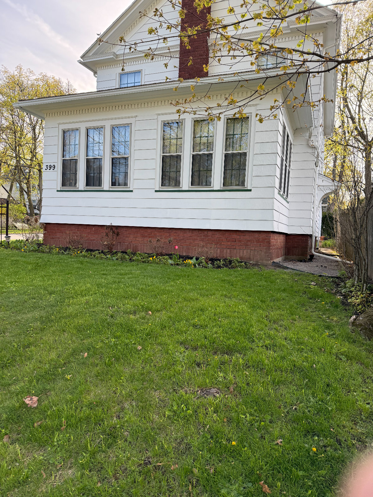 399 Woodbine Avenue Ideal for Traveling Professional (Nurses, Doctors, Professors, & Graduate Studen - Photo 2
