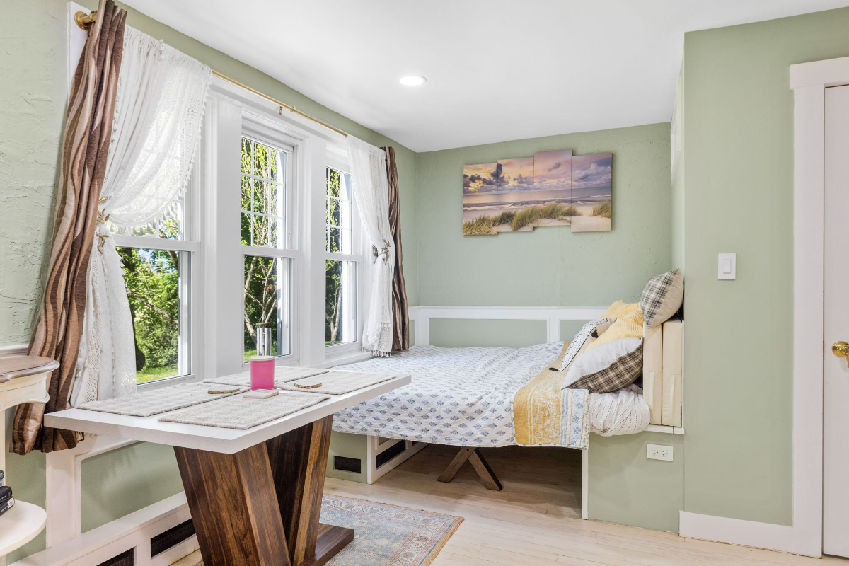Luxury Renovated 1BR Oasis near Regeneron & Westchester Med Hubs - Photo 5