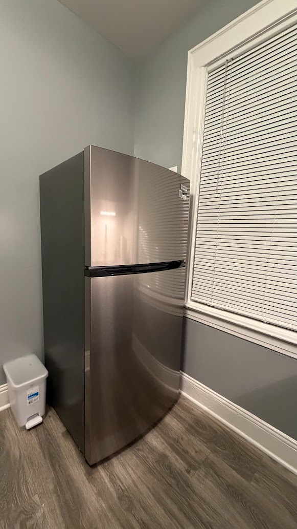 Newly Renovated 2 BDR Apartment Minutes From Elmhurst Hospital And Manhattan - Photo 8