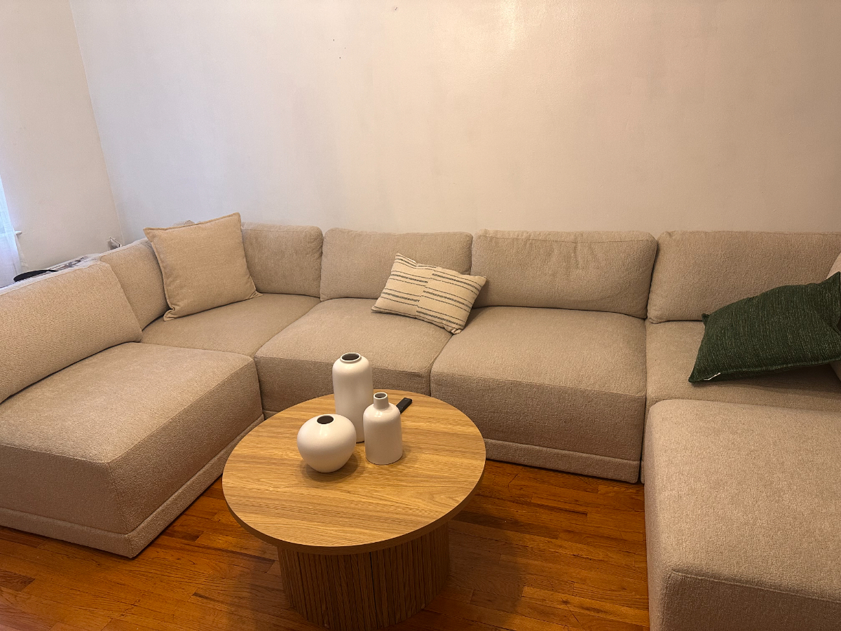 Cozy Furnished Room Near Public Transportation And Local Hospitals In Brooklyn - Photo 10