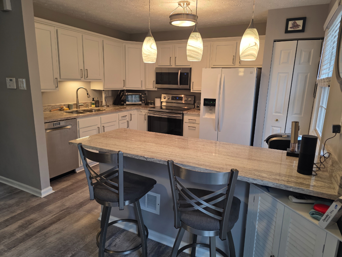 Furnished Townhouse for Rent - Photo 4
