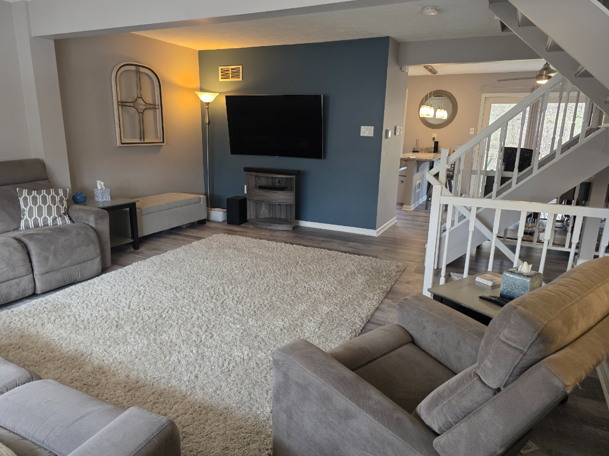 Furnished Townhouse for Rent - Photo 5