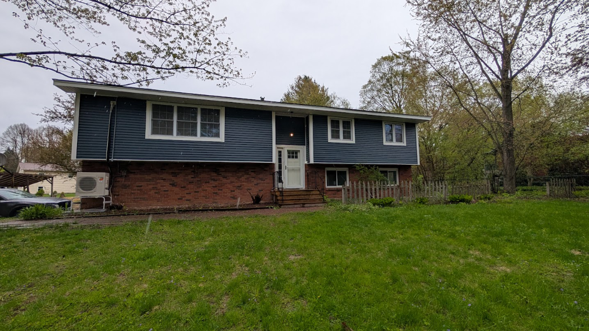 Large, Spacious & Private South Burlington Home Near UVM & Beta Tech. - Photo 6