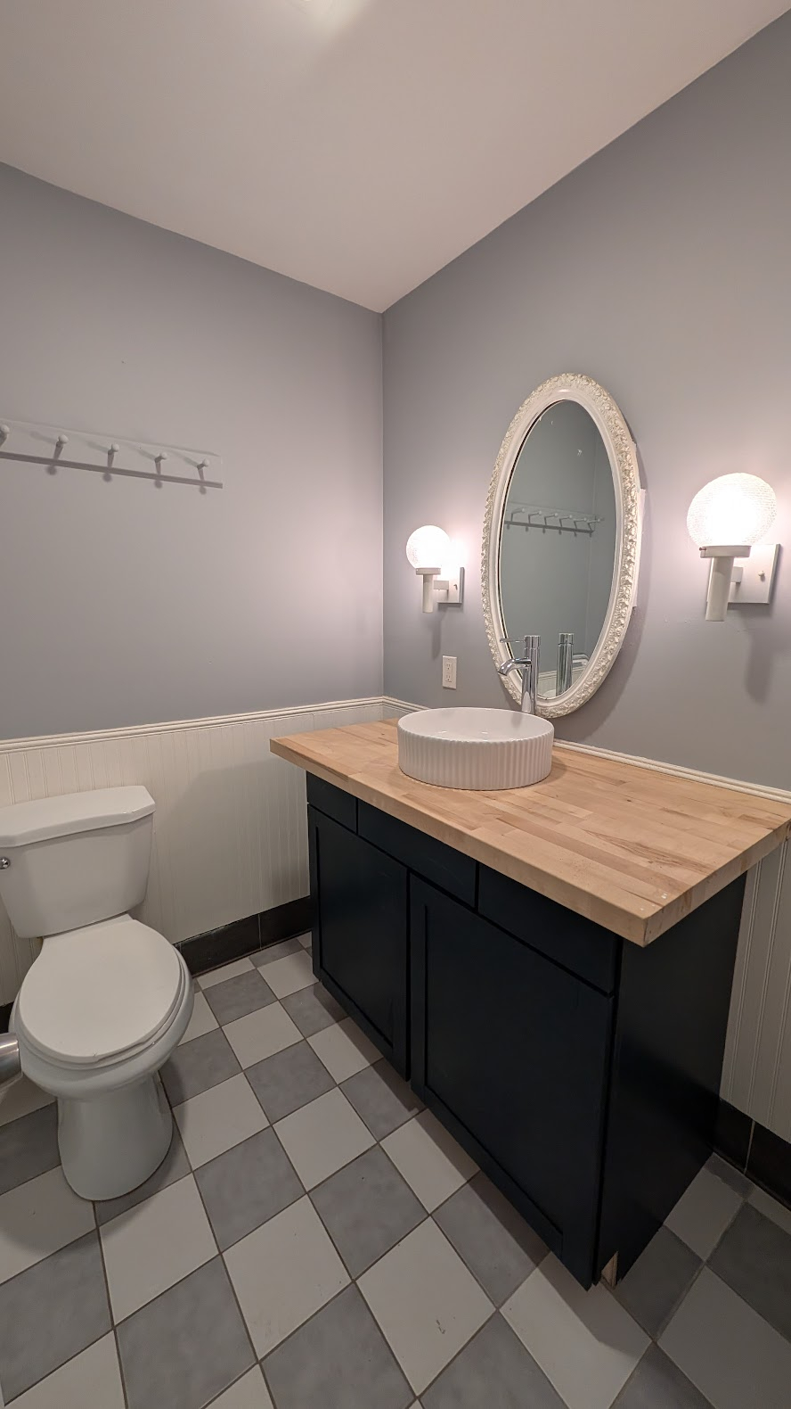 Large, Spacious & Private South Burlington Home Near UVM & Beta Tech. - Photo 9