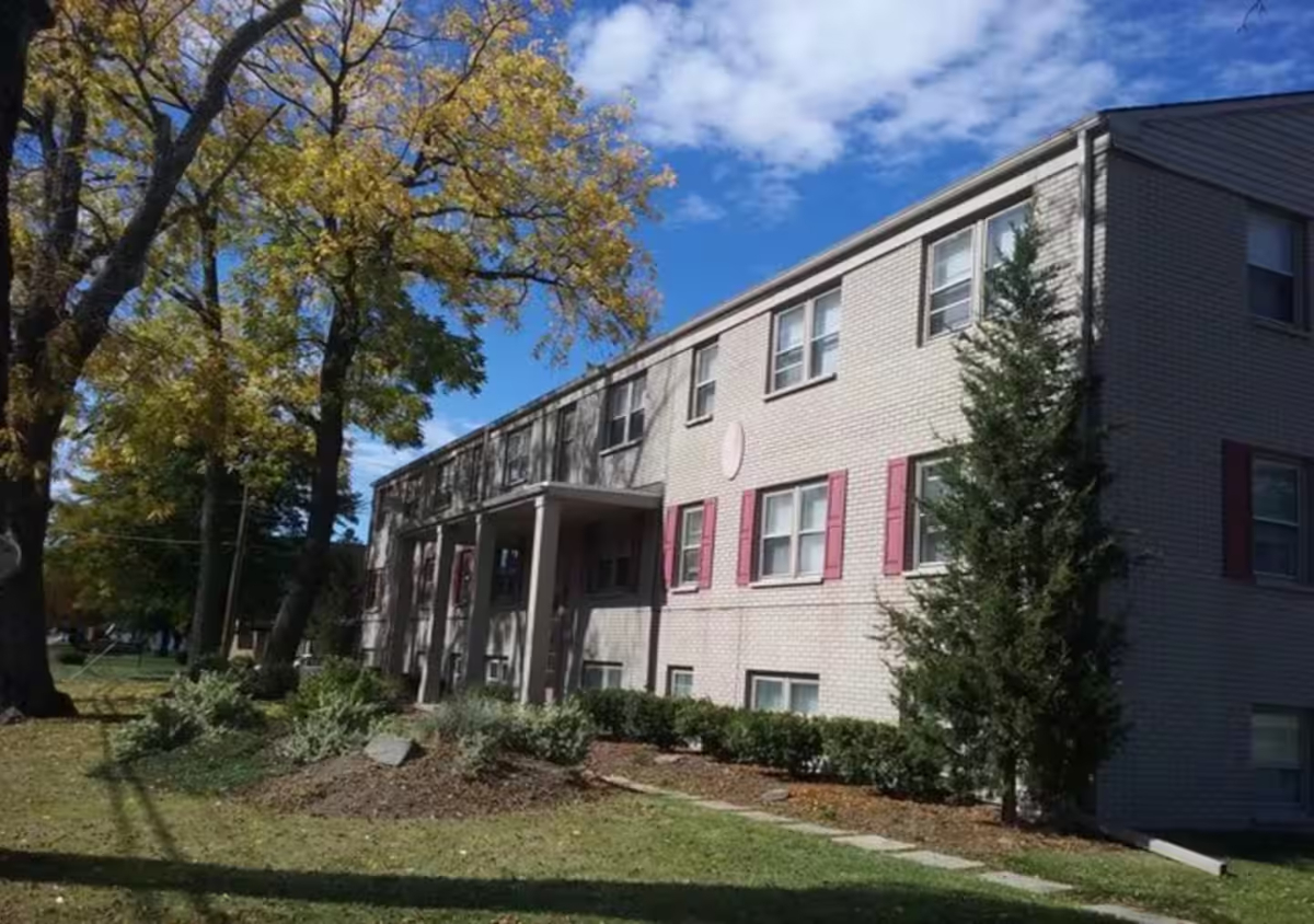 Fresh Corning Flat, Near CMOG, Gaffer, Pet OK - Photo 4