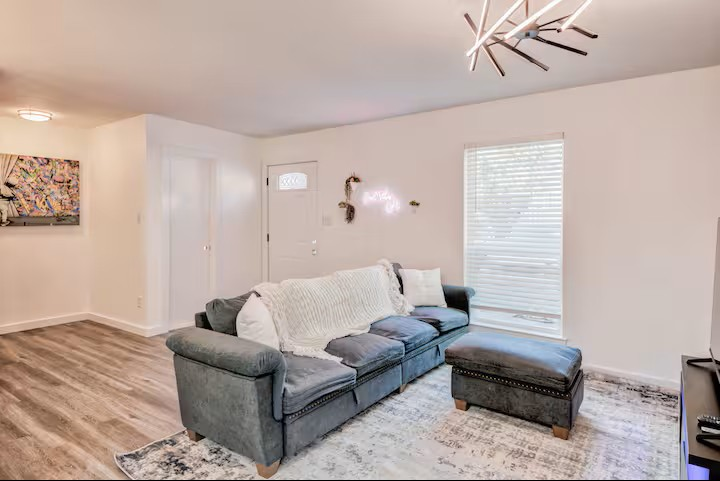 Polished SoCo 2BR 2BA Townhome - Photo 2