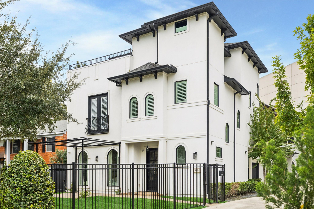 Home with Elevator near Med Center, MDAnderson, NRG Rice Village