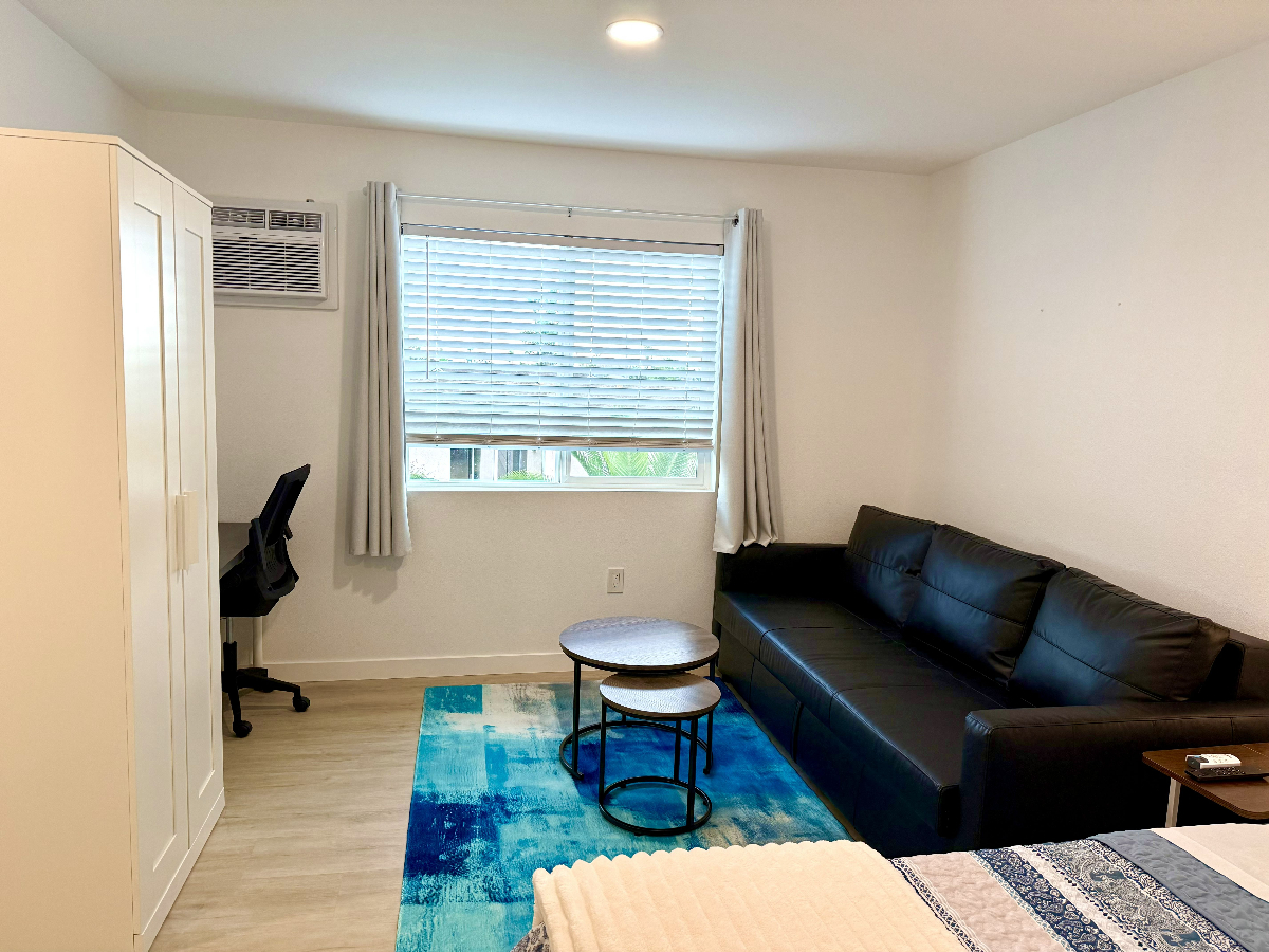 Delightful new Private Studio - Photo 3