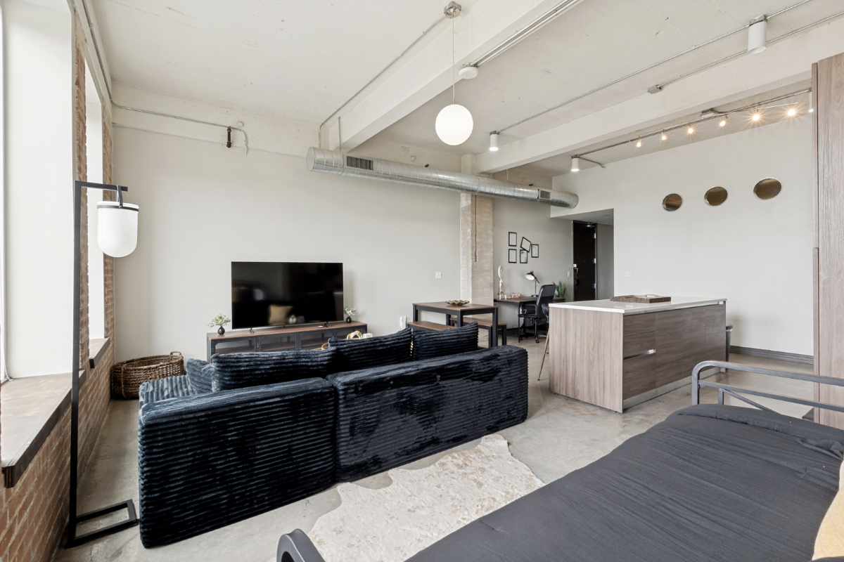 Luxury Downtown Dallas Condo - Photo 4