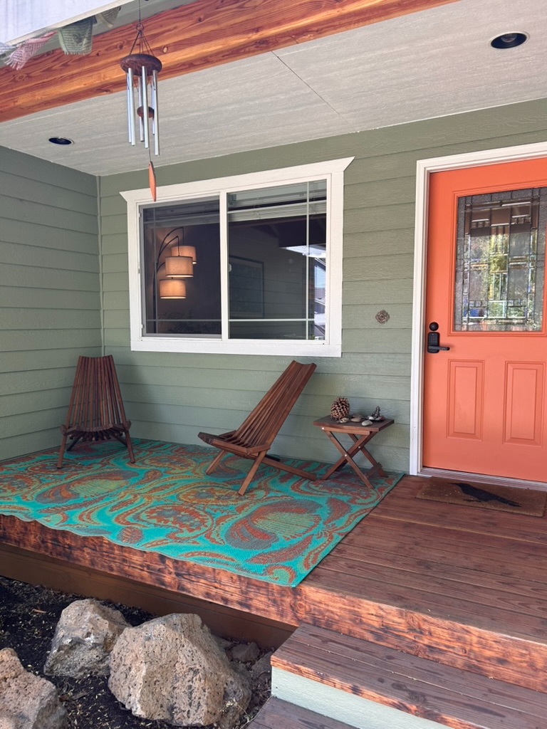 Furnished Home / Hot Tub Backyard Sanctuary /Near St. Charles - Photo 3