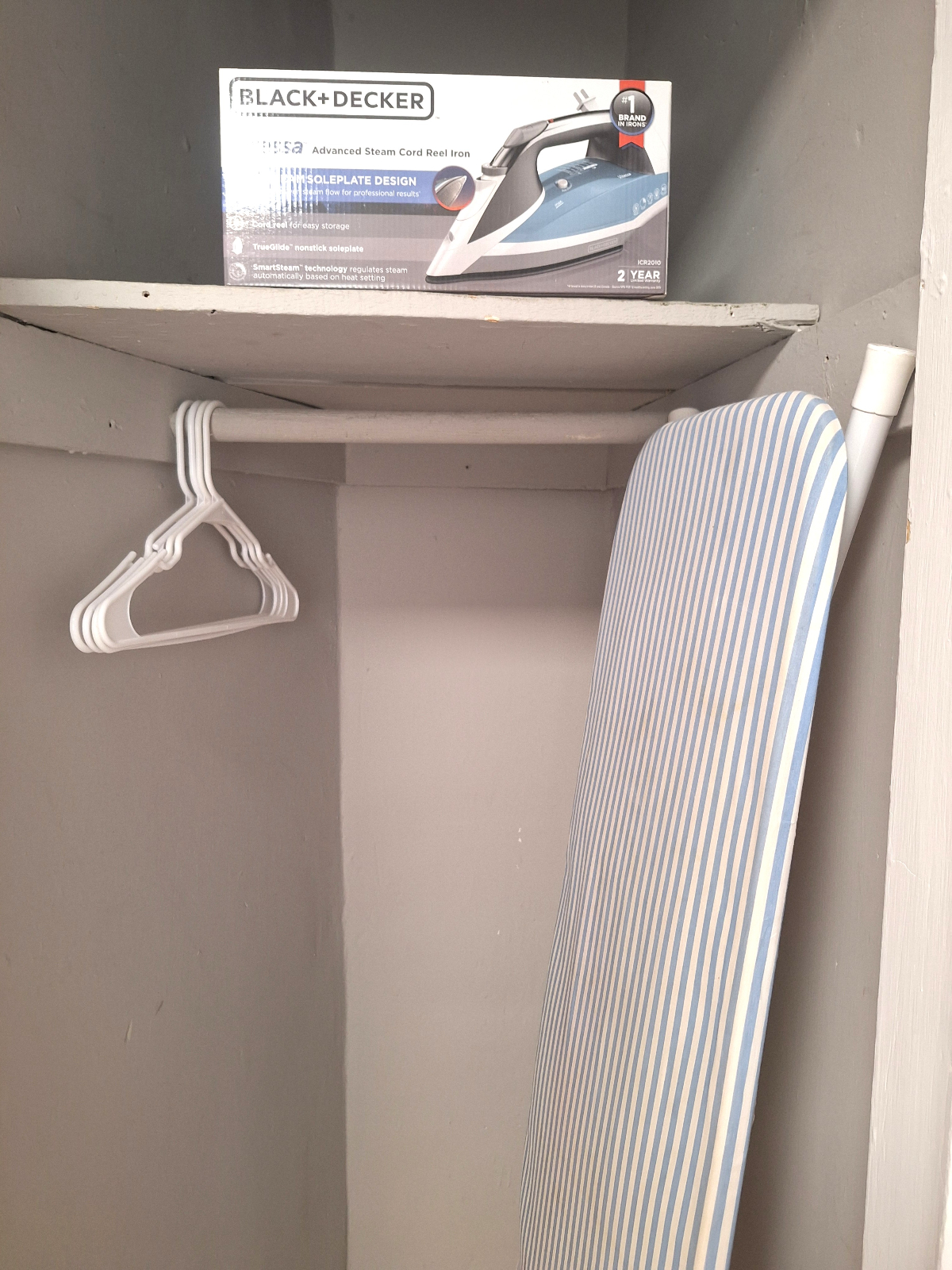 Steps to Montefiore, Jacobi & Einstein - Furnished Private Room - Photo 8