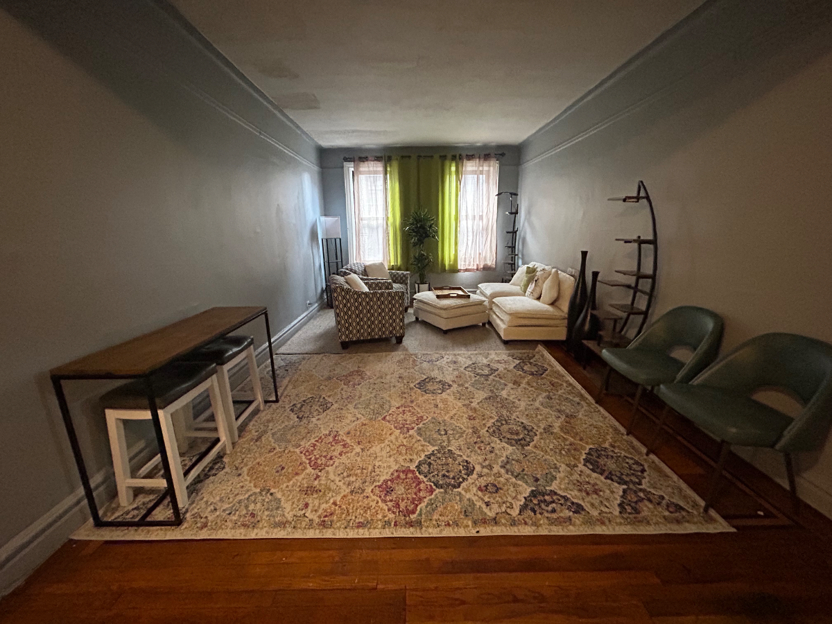 3 rooms available 15 min walk to Bronx-Care, You can rent 1 or all - Photo 3